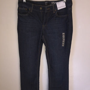 NWT NY and Company Curvy Low Rise Bootcut Jeans